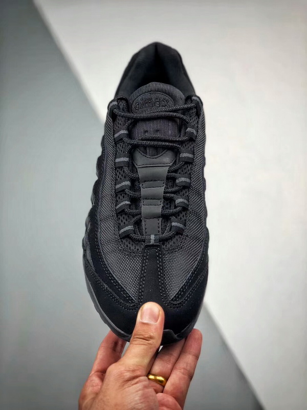 Authentic Nike Air Max 95 Essential OG black 